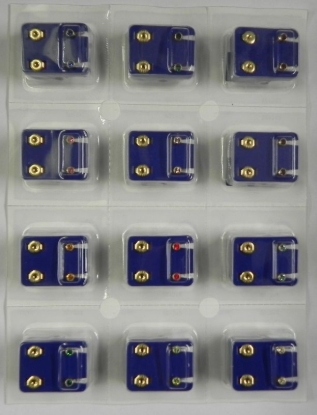 Picture of £1.00 STERILE STUD EARRINGS ASSTD (12)