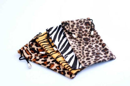 Picture of £1.00 ANIMAL PRINT GLASSES CASES (12)
