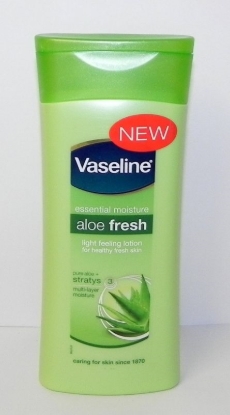 Picture of £1.49 VASELINE 200ml ALOE VERA GREEN (6)