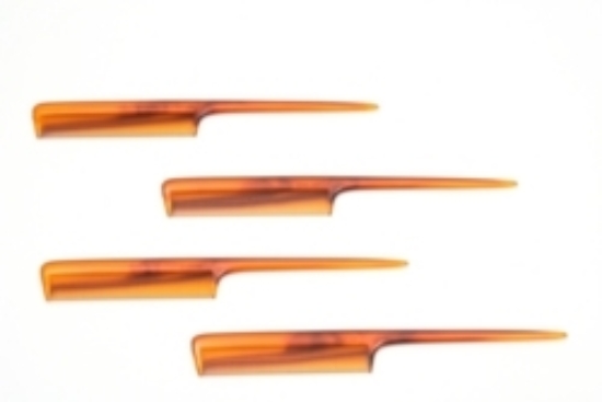 Picture of £0.79 COMB 8in TAIL SHELL (24)