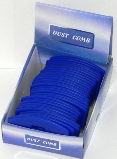 Picture of £1.29 PLASTIC TOP METAL NIT COMB LOOSE