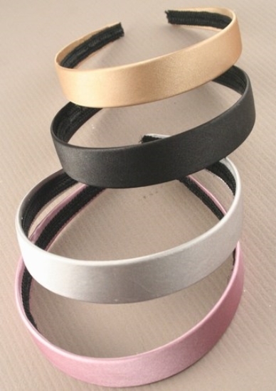 Picture of £1.00 SATIN ALICE BAND ASST (6) 9227