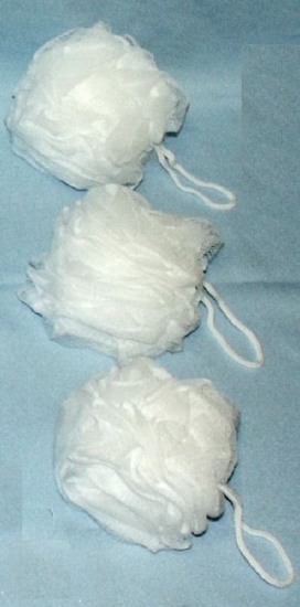 Picture of £0.79 SHOWER FLOWER SPONGES WHITE (12)