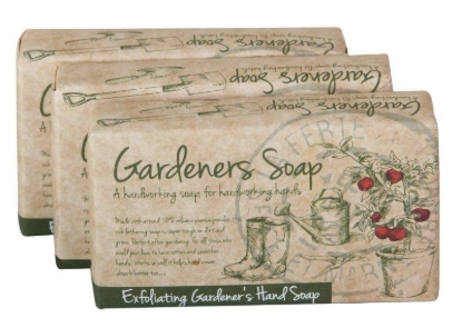 Picture of £2.49 GARDENERS SOAP (3) TH028