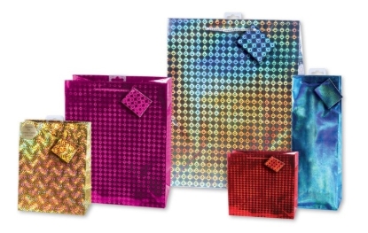 Picture of £0.79 MEDIUM HOLOGRAPHIC GIFT BAGS (12)