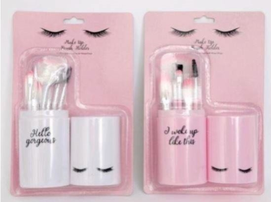 Picture of £4.99 EYELASH M-UP BRUSH HOLDER(6)EY0021
